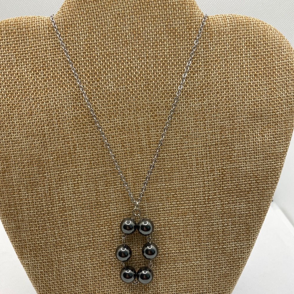 Hematite Necklace - Picture 2 of 3